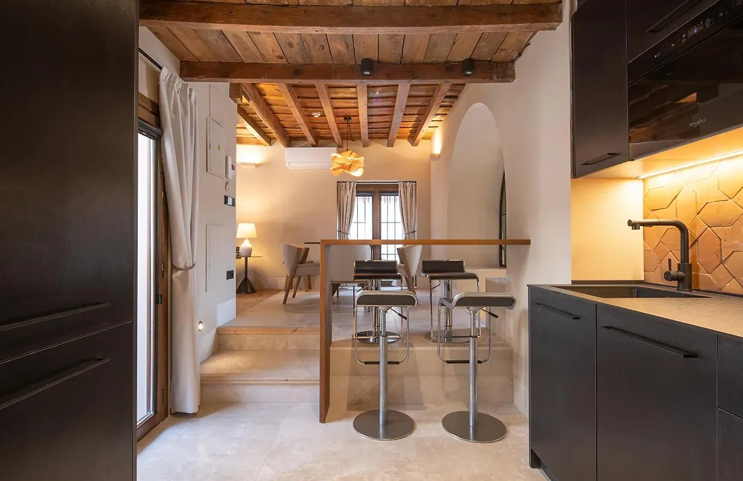 Calm Suites Babole-1